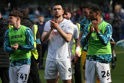 260425 - Millwall v Swansea City - Sky Bet Championship - Zan Vipotnik of Swansea applauds the travelling fans 