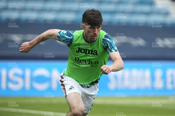 260425 - Millwall v Swansea City - Sky Bet Championship - Josh Key of Swansea warms up 