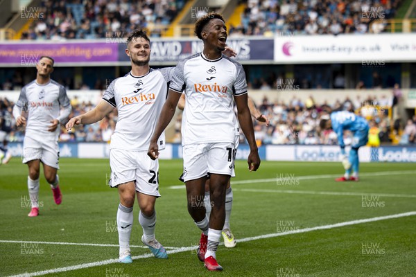 300923 - Millwall v Swansea City - Sky Bet Championship - Jamal Lowe of Swansea City celebrates scoring his sides first goal from the penalty spot