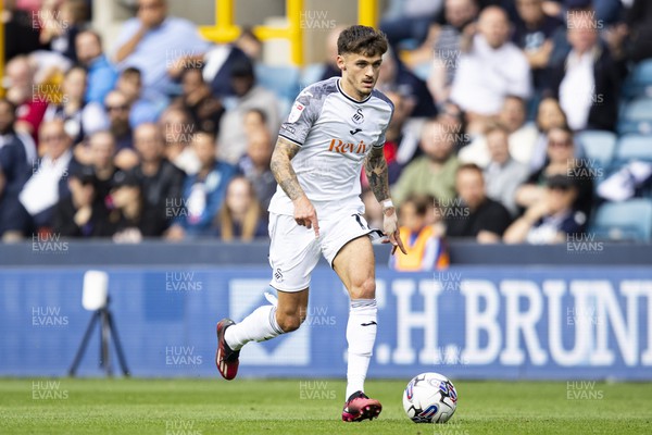 300923 - Millwall v Swansea City - Sky Bet Championship - Jamie Paterson of Swansea City in action