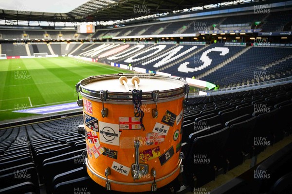 140226 - Milton Keynes Dons v Newport County - Sky Bet League 2 - MK Dons drum