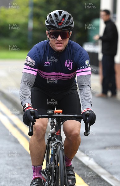 020920 -  Dean Williams take part in the MJ birthday ride to raise money for Velindre at Rodney Parade, Newport