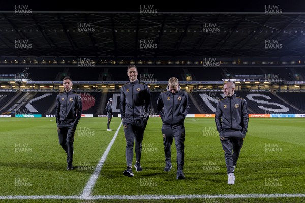 221122 - Milton Keynes Dons v Newport County - Papa Johns Trophy - Newport Players arrive for the match against MK Dons 