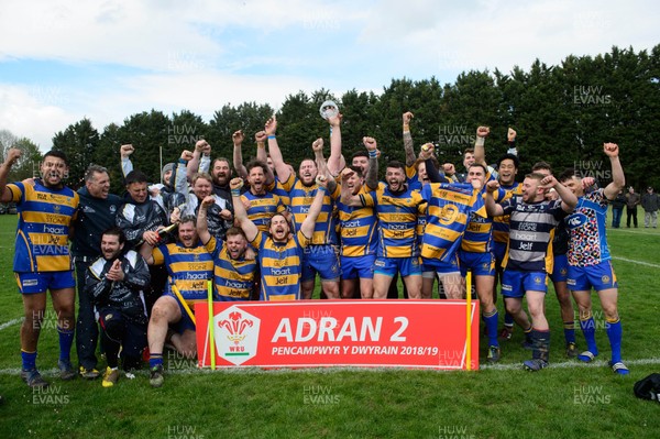270419 - Monmouth v Ynysddu  - WRU League 2 East - Monmouth RFC are crowned champions of Division 2 East