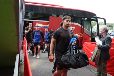 030526 - Montpellier Herault Rugby v Dragons RFC - EPCR Challenge Cup Semi Final - Fetuli Paea of Dragons arrives at the stadium