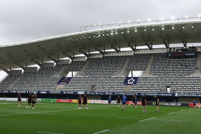 030526 - Montpellier Herault Rugby v Dragons RFC - EPCR Challenge Cup Semi Final - Dragons team arrive at the stadium