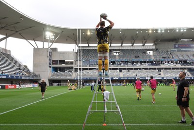 030526 - Montpellier Herault Rugby v Dragons RFC - EPCR Challenge Cup Semi Final - Dragons warm up
