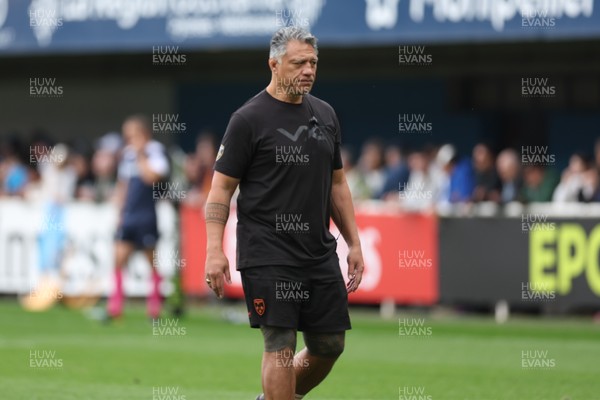 030526 - Montpellier Herault Rugby v Dragons RFC - EPCR Challenge Cup Semi Final - Dragons head coach Filo Tiatia during the warm up