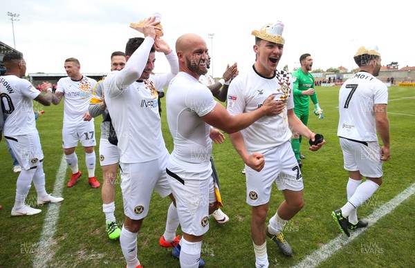 040519 - Morecambe v Newport County, Sky Bet League 2 - Newport County players celebrate after taking the final Division 2 Play Off place