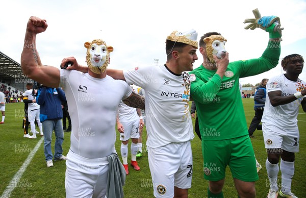 040519 - Morecambe v Newport County, Sky Bet League 2 - Newport County players celebrate after taking the final Division 2 Play Off place