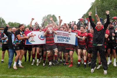 020526 - Morriston v Aberavon Quins - Admiral National League 2 West Central - Morriston celebrate with the trophy