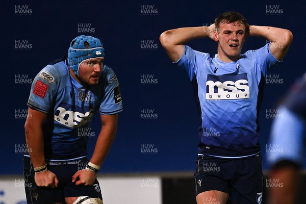 261020 - Munster v Cardiff Blues - Guinness PRO14 - Jarrod Evans, right and Olly Robinson of Cardiff Blues
