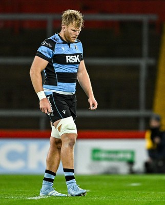 041025 - Munster v Cardiff Rugby, United Rugby Championship - Josh McNally of Cardiff Rugby leaves the pitch after being shown a yellow card