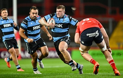 041025 - Munster v Cardiff Rugby, United Rugby Championship - Danny Southworth of Cardiff Rugby in action against Thomas Ahern of Munster