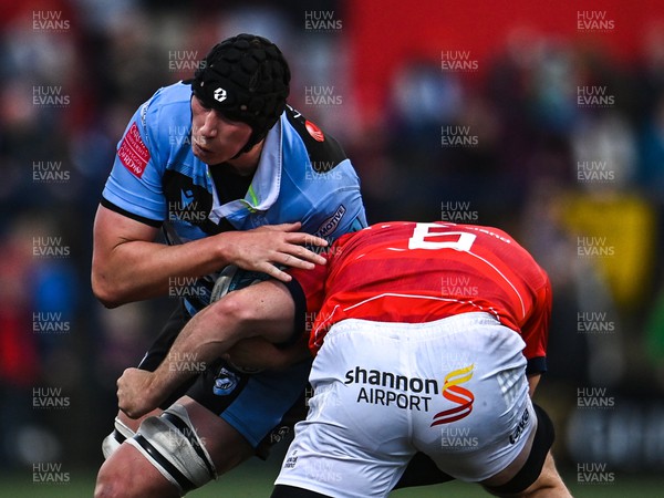 290422 - Munster v Cardiff Rugby - United Rugby Championship - Seb Davies of Cardiff Blues in action against Peter O'Mahony of Munster