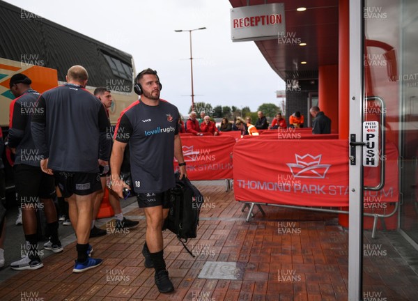 280919 -  Munster and Dragons - Guinness PRO14 -  Ryan Bevington of Dragons arrives