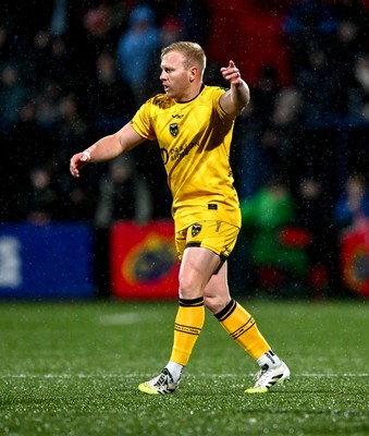 230126 - Munster v Dragons RFC - United Rugby Championship - Tinus de Beer of Dragons