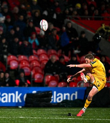 230126 - Munster v Dragons RFC - United Rugby Championship - Angus O'Brien of Dragons kicks a conversion