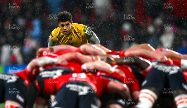 230126 - Munster v Dragons RFC - United Rugby Championship - Rio Dyer of Dragons watches during a scrum