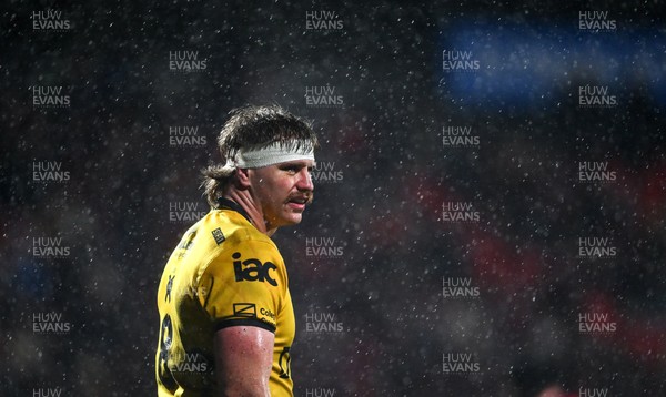230126 - Munster v Dragons RFC - United Rugby Championship - Aaron Wainwright of Dragons reacts