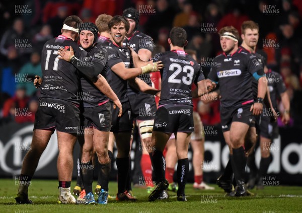 140216 - Munster v Ospreys - Guinness PRO12 - Ospreys players celebrate at the end of the game