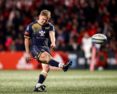 030323 - Munster v Scarlets - United Rugby Championship - Sam Costelow of Scarlets kicks a conversion