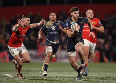 030323 - Munster v Scarlets - United Rugby Championship - Johnny Williams of Scarlets