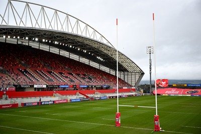 150225 - Munster v Scarlets - United Rugby Championship - A general view of Thomond Park before the match