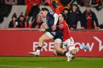 150225 - Munster v Scarlets - United Rugby Championship - Macs Page of Scarlets on his way to scoring a try which is disallowed