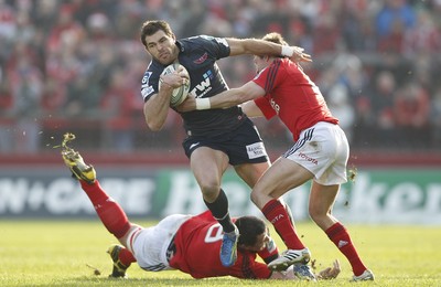 Munster v Scarlets 181211