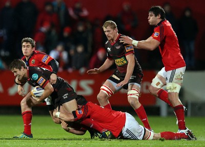 Munster v Scarlets 251112