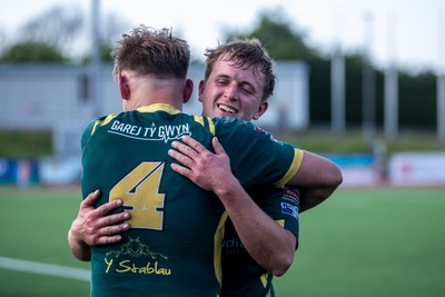 100525 - Nant Conwy v Bethesda - North Wales Division 1 Cup Final - Nant Conwy players celebrate at full time