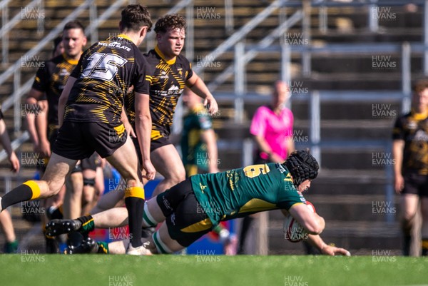 100525 - Nant Conwy v Bethesda - North Wales Division 1 Cup Final - Nant Conwy’s Sam Hughes bursts through to score his first try