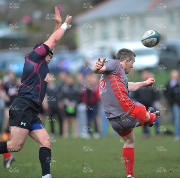 230416 -Nantyglo v Bedlinog-SSE SWALEC Division 1-Nantyglo's David Jones kicks clear