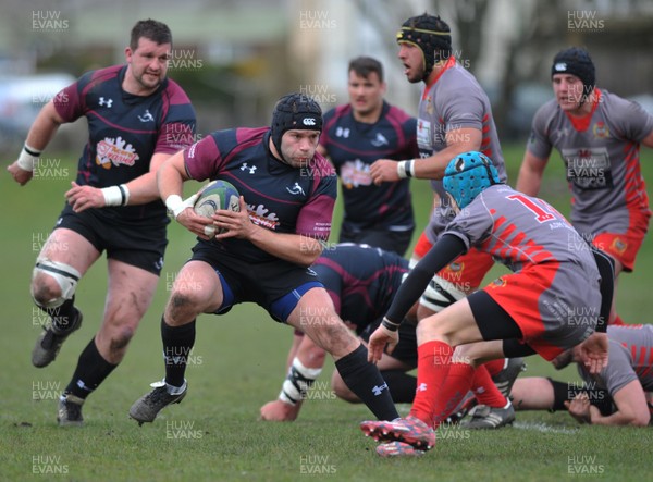 230416 -Nantyglo v Bedlinog-SSE SWALEC Division 1-Bedlinog's Ben Grzesica on the attack