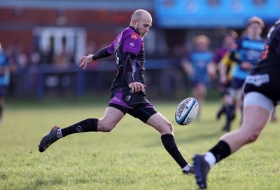 100126 - Narberth v Pontypridd RFC - WRU Premiership - Rhodri Smith of Pontypridd