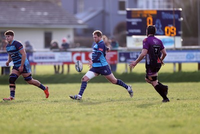 100126 - Narberth v Pontypridd RFC - WRU Premiership - Jonathan Rogers of Narberth 
