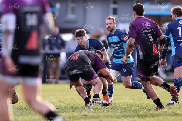 100126 - Narberth v Pontypridd RFC - WRU Premiership - Evan Sheldon of Narberth 