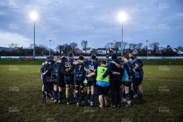 100126 - Narberth v Pontypridd RFC - WRU Premiership - Narberth RFC team huddle at full time