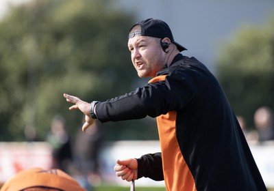 101026 - Narberth v Pontypridd - Admiral WRU Premiership - Pontypridd Coach Kristian Parker