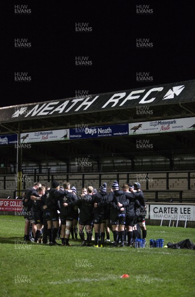 071218 - Neath RFC v Llanelli RFC - Principality Premiership - Neath RFC team huddle