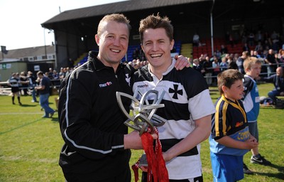 17.04.10 - Neath v Bedwas - Principality Premiership - Neath captain Arwel Thomas(r) and Head coach Patrick Horgan celebrate with the Principality Premiership trophy. 