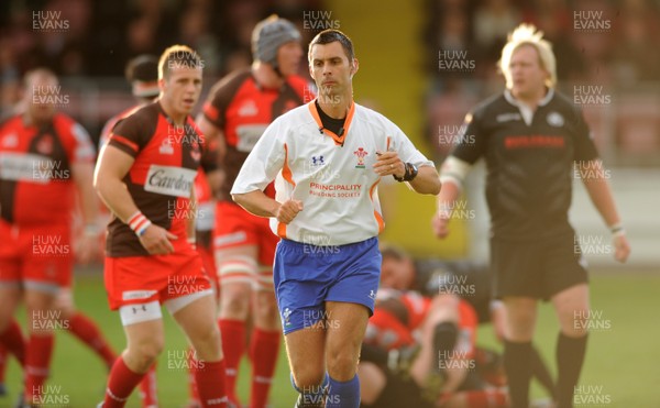 12.05.11 - Neath v Llanelli - Principality Premiership Play-Off - Referee Leighton Hidges. 