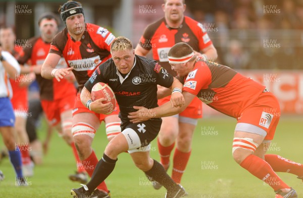 12.05.11 - Neath v Llanelli - Principality Premiership Play-Off - Gerwyn Price of Neath. 