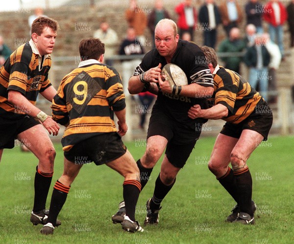 190497 - Neath v Newport - Andrew Kimbery takes on Nicky Lloyd