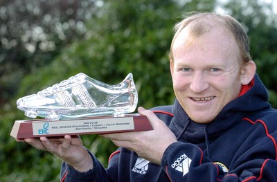 Neil Jenkins Receives ERC Award 280104