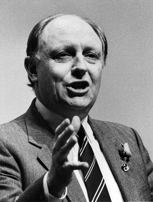 Neil Kinnock 110290