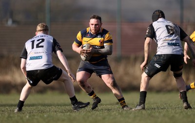 010325 - Nelson Nomads v Aberdare Athletic - WRU Athletic Mid District Division A - Alex Evans of Aberdare 