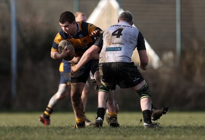 010325 - Nelson Nomads v Aberdare Athletic - WRU Athletic Mid District Division A - Noah Bradbeer of Aberdare 