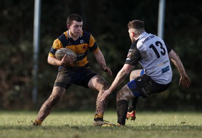 010325 - Nelson Nomads v Aberdare Athletic - WRU Athletic Mid District Division A - Noah Bradbeer of Aberdare 